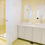 Windward Hostel Zadar
