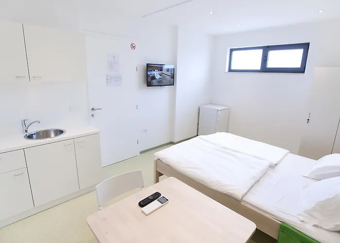 Windward Hostel Zára