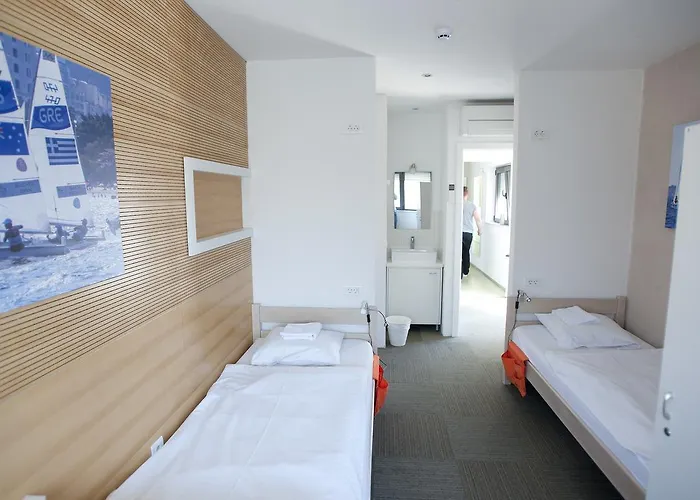 Windward Hostel Zára