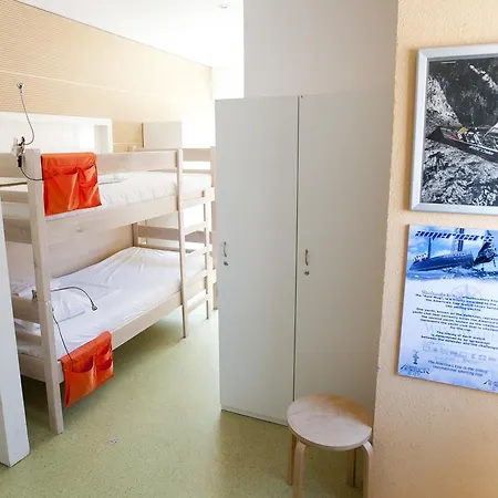 Windward Hostel
